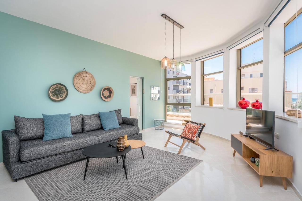Superbe Apt Avec Terrasse Tres Proche De La Mer ! テル・アビブ エクステリア 写真